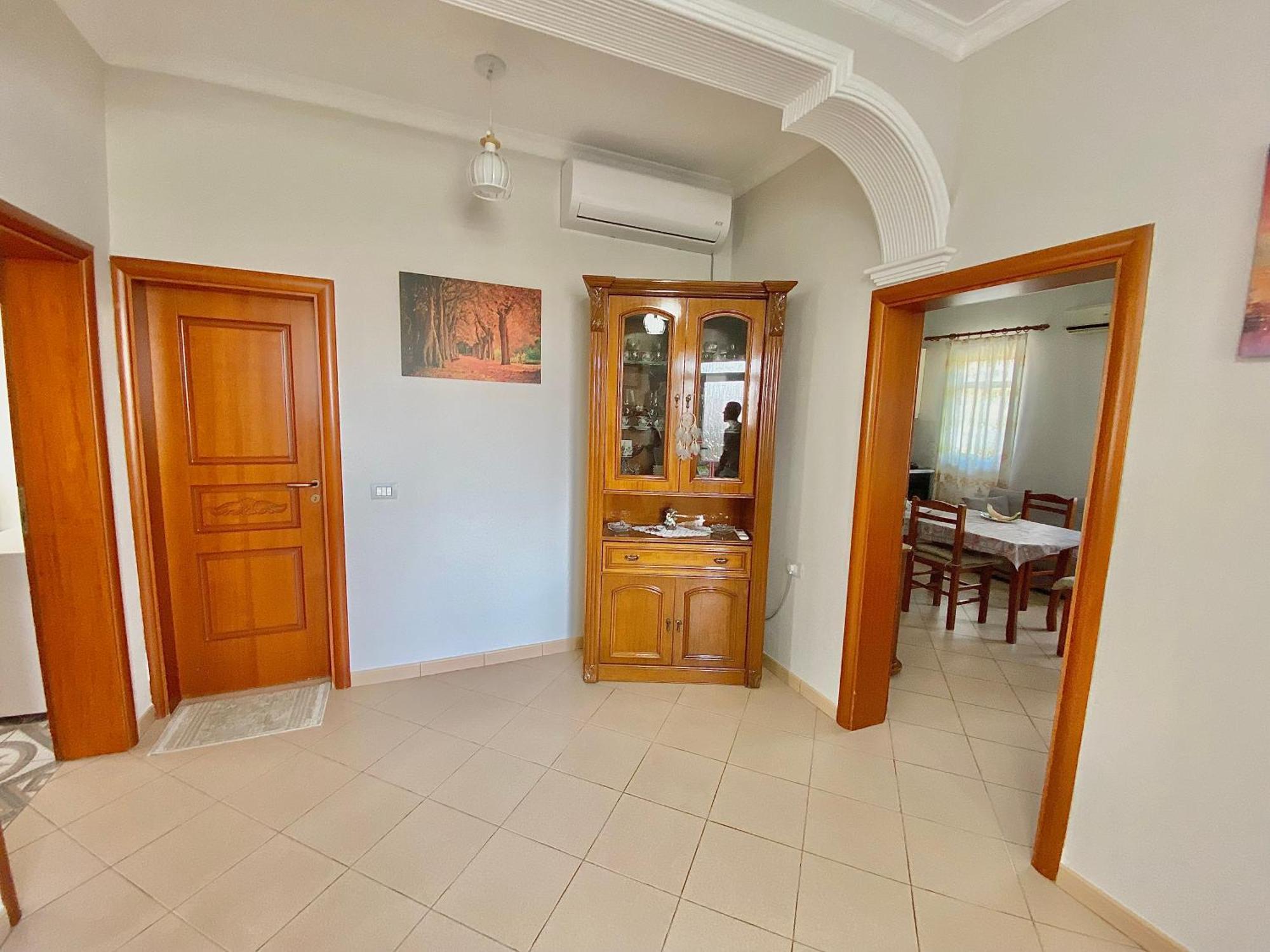 Apartamento Floor 1 Vlorë