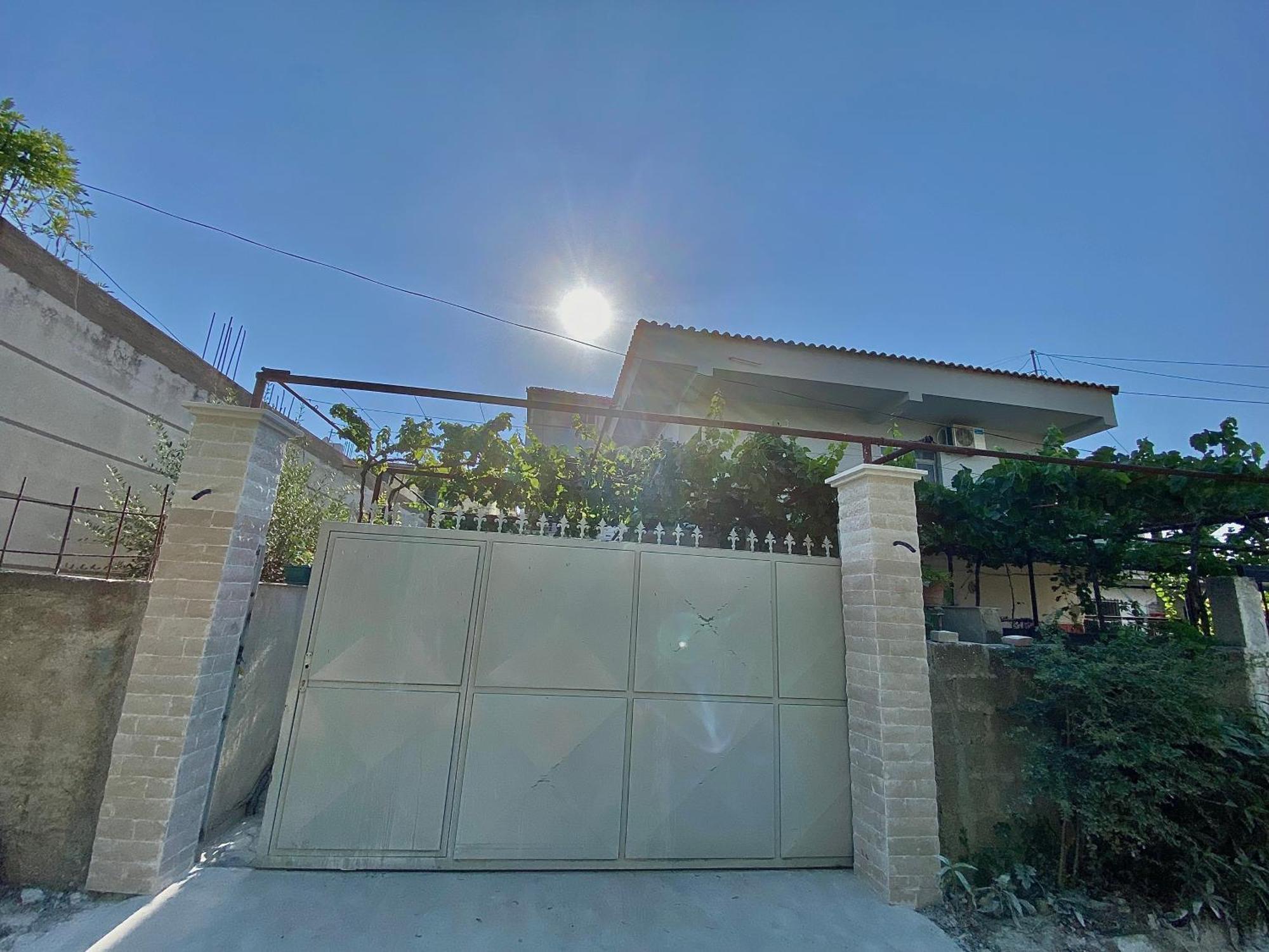 Floor 1 Vlorë